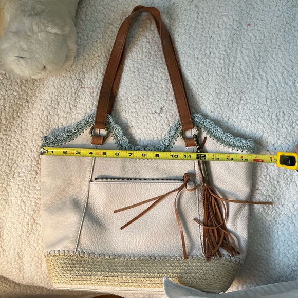 The Sak Vintage Cream and Tan Tote with Brown Handles and Tassels - Picture 9 of 16